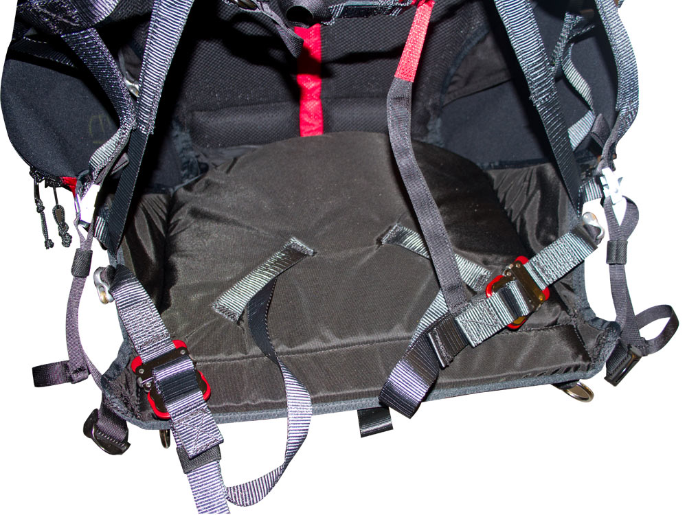 Silla de paramotor con Airbag de PAP. 998 PAP presenta una silla de paramotor con Airbag incorporado.