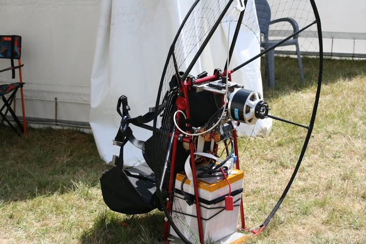 paramotor eléctrico. electricos 4 Primera edición de la Mondial Air de Paramotor.